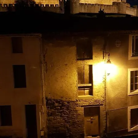 Les 3 Tours 2 * Καρκασόν